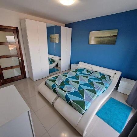 Sea View Penthouse Daire Zebbug  Dış mekan fotoğraf