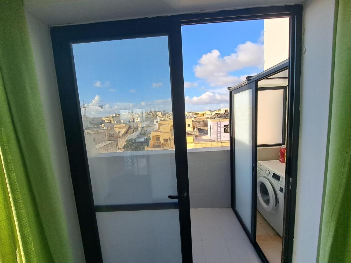 Sea View Penthouse Daire Zebbug  Dış mekan fotoğraf