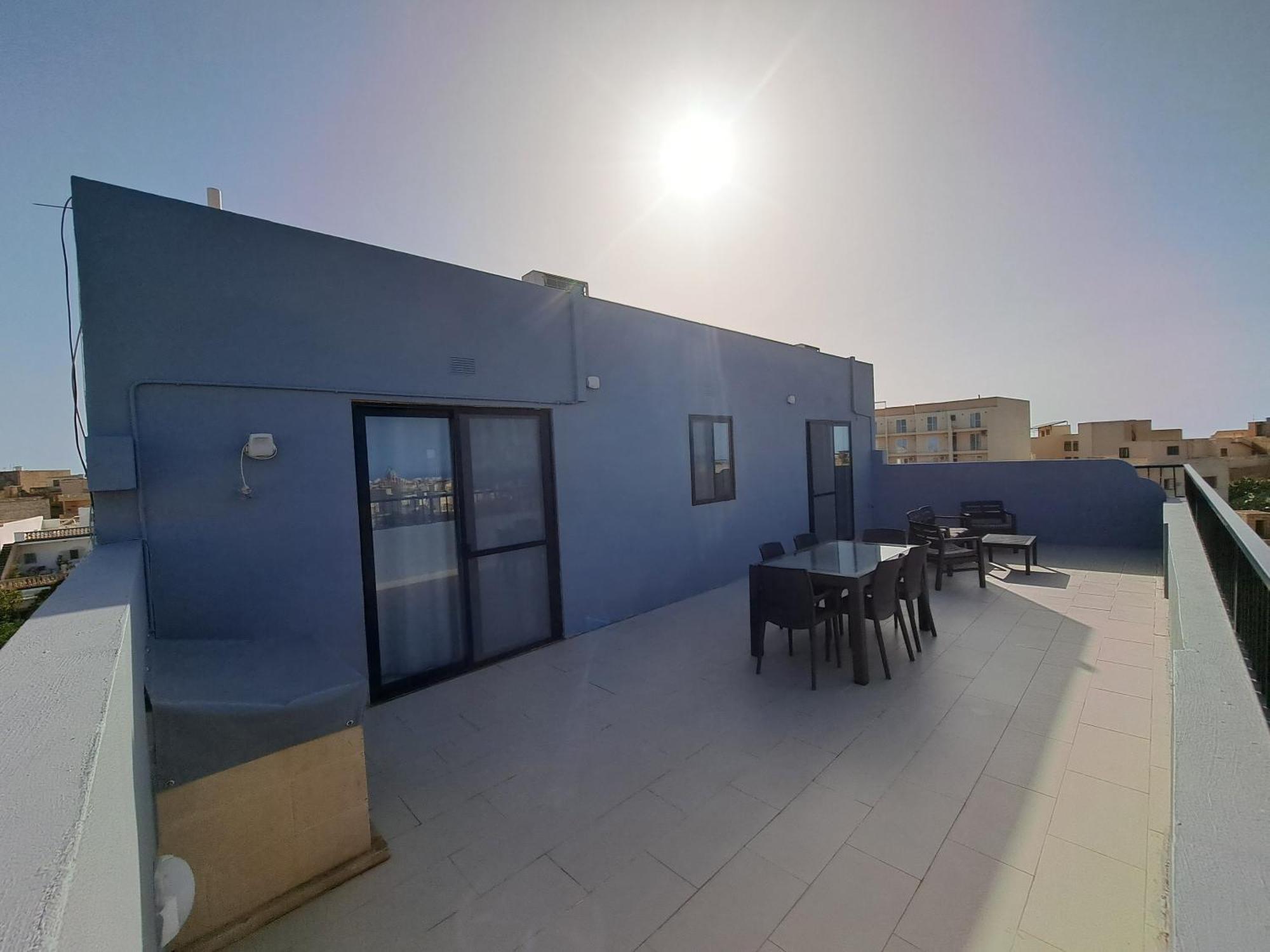 Sea View Penthouse Daire Zebbug  Dış mekan fotoğraf
